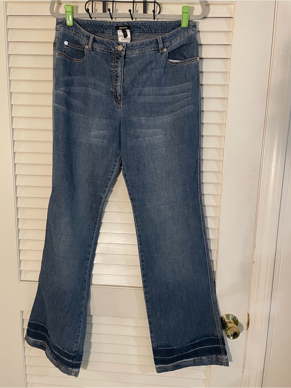 ESCADA Layered Contrast Cuff Bootcut Jeans Medium Blue Stretch Denim
